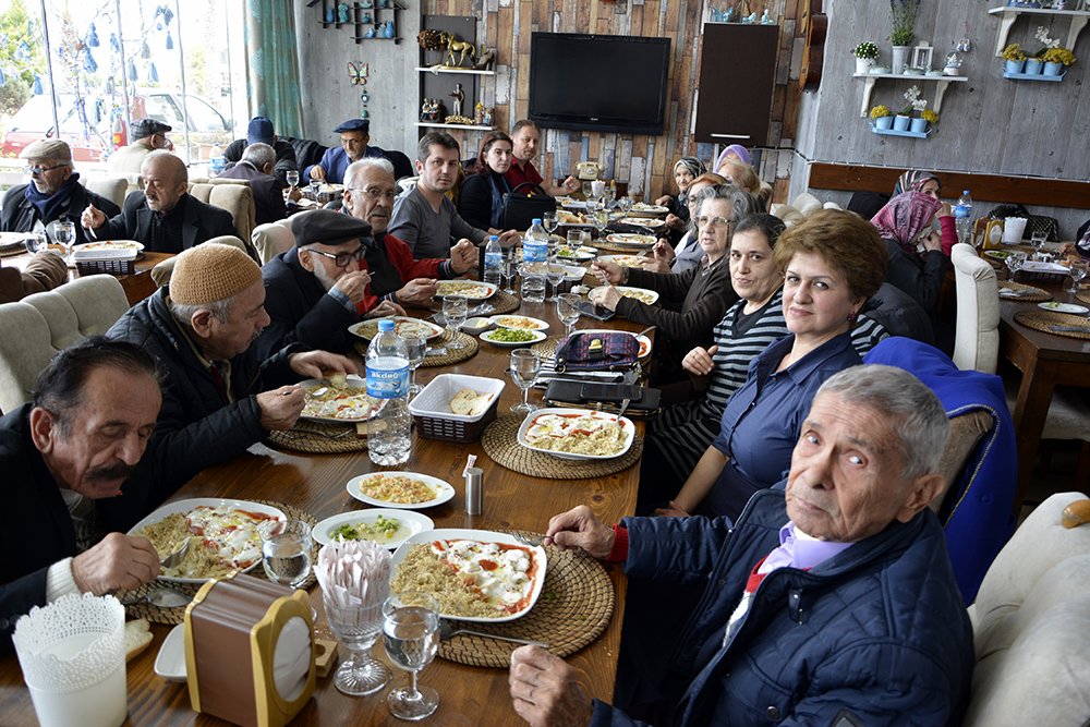 	Nigar Ablanın Yeri Mantı